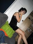 Brunette amateur wife sexlife pics