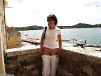 French mature amateur wife exposed