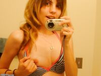 Teenage amateur GF selfies and sex