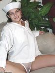 Seductive amateur girl nude posing pics collection