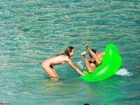 Hot voyeur pics from nude beach