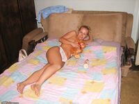 Blond amateur wife fucked at home