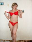 Russian amateur blonde wife nude at home 3