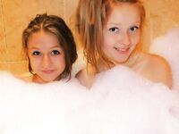 Bathing girls hot mix