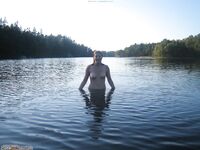 Two amateur GFs naked at lake
