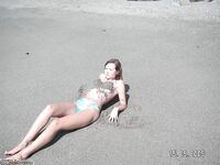 Teenage amateur GF topless at beach