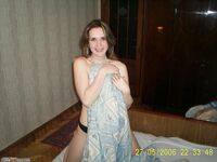 Russian amateur wife nude posing pics