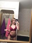 Teenage amateur GF nude selfies collection