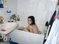 Brunette amateur wife naked at bath 2