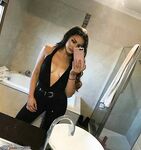 UK amateur slut Valerie nude selfies