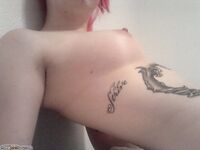 Sexy tattooed amateur girl selfies 2