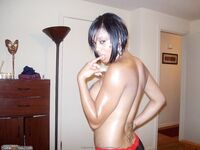 Ebony amateur girl naked at home 4