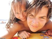 Young amateur couple at vacation 5