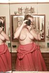 UK amateur wife making hot self pics