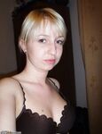 Blonde amateur wife posing nude 3