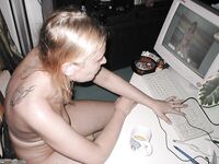 Amateur teen GF nude in her room 2