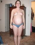 Pregnant amateur wife nude at home