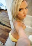Hot blond babe Irene selfies