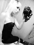 Emo Babe Looking Hot In Sexy Self Shots