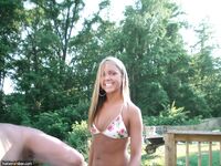 Teen Liza Shows Her Naked Body
