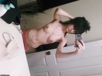 Sexy Emo Chick Fully Nude