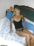 Blonde amateur wife posing and sucking 12