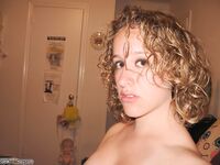 Self pics from amateur girl 16