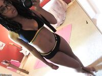 Young ebony amateur girl naked at home