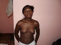 Ebony amateur girl naked at home 25
