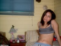 Latina amateur GF nude on bed 2