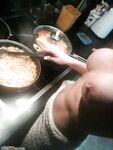 nude cooking 2
