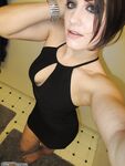 Very sexy amateur babe selfies
